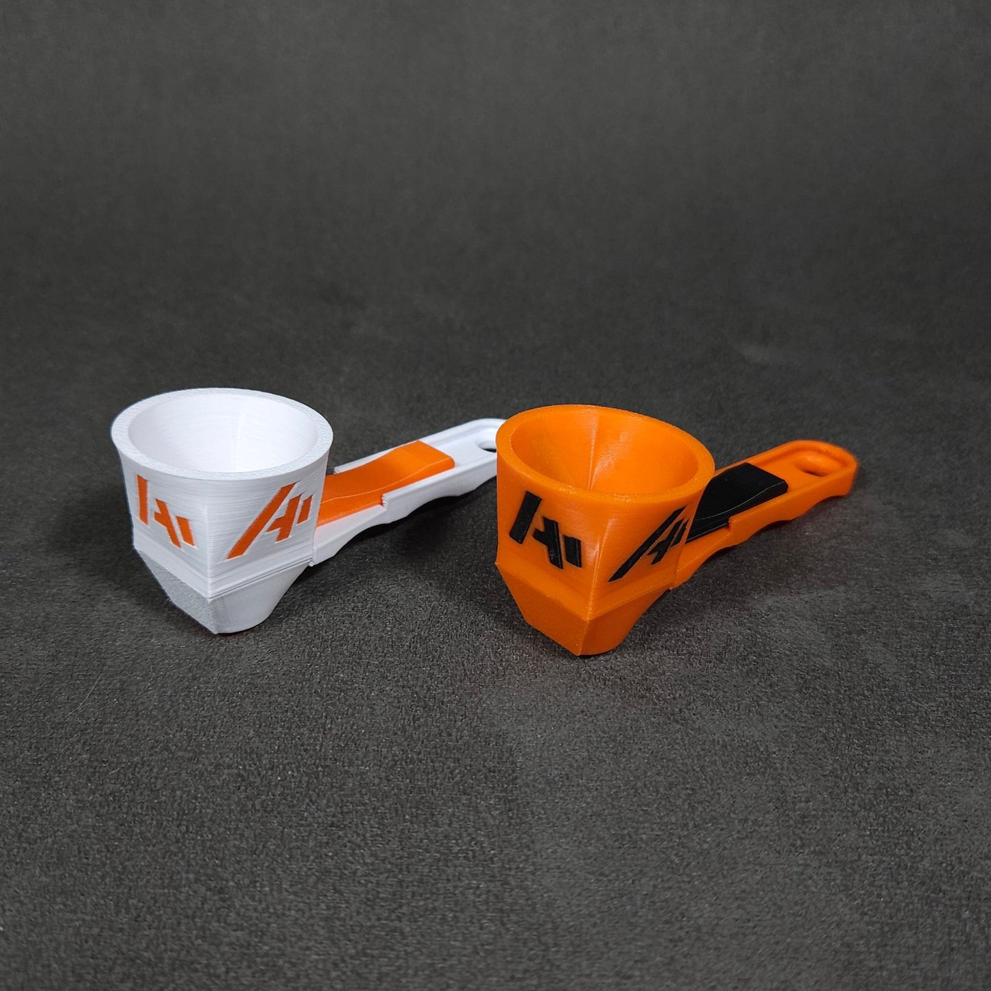 Scoop Creatina con Embudo